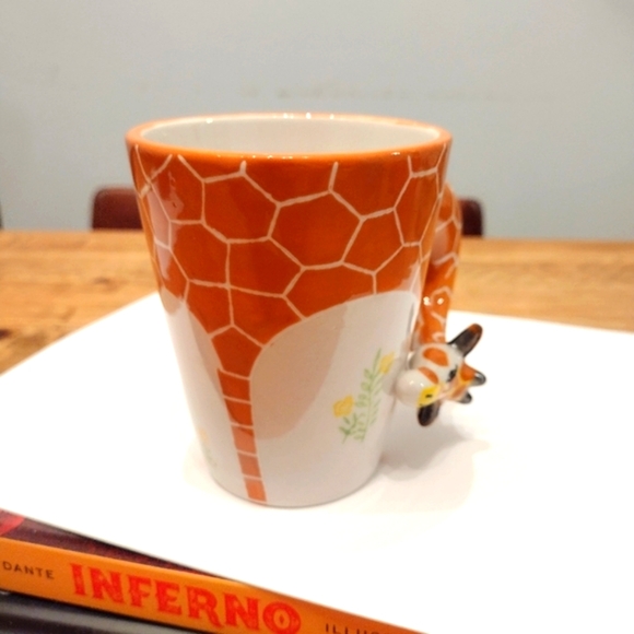 Homee 3D Giraffe Ceramic Mug - Picture 4 of 8